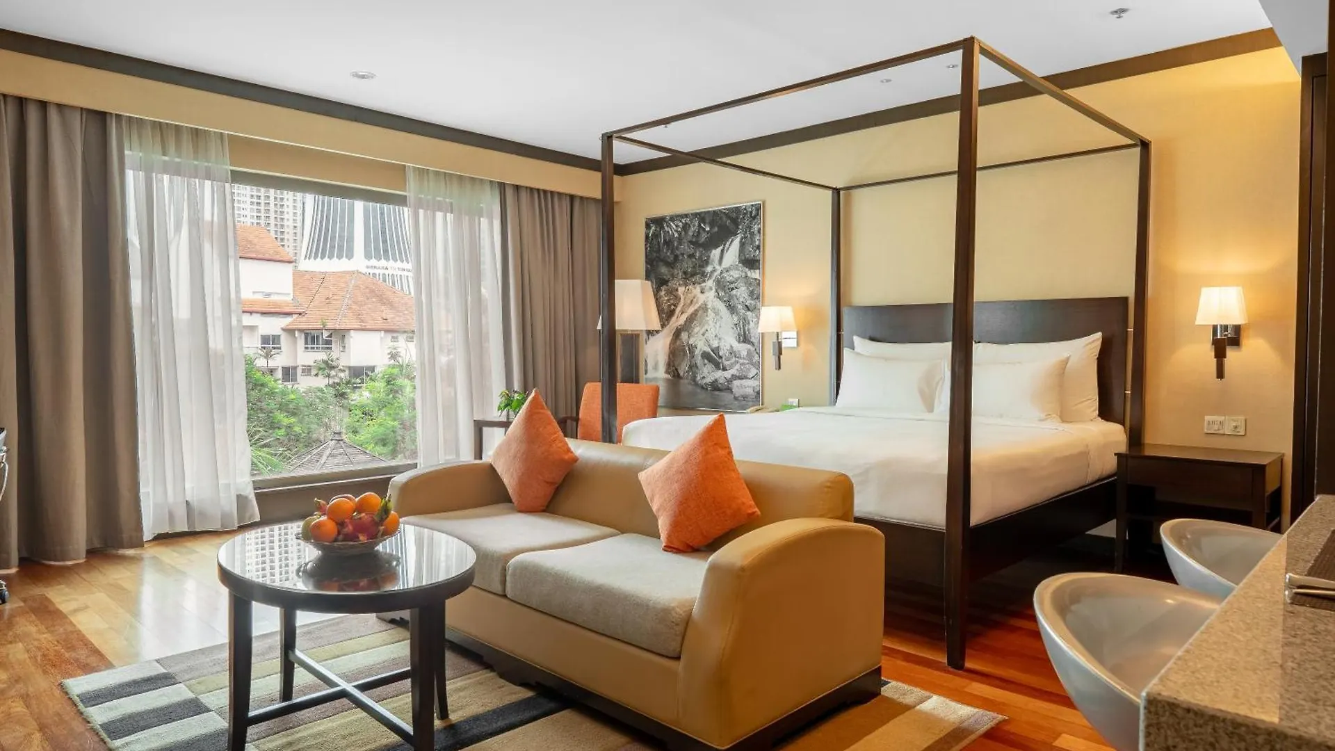 Micasa All Suites Hotel Kuala Lumpur 5*,