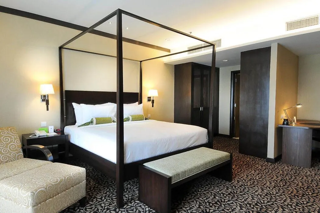 Micasa All Suites Hotel Kuala Lumpur 5*,  Malásia
