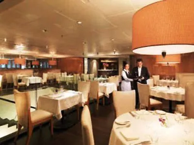 Micasa All Suites Hotel Kuala Lumpur 5*,  Malásia
